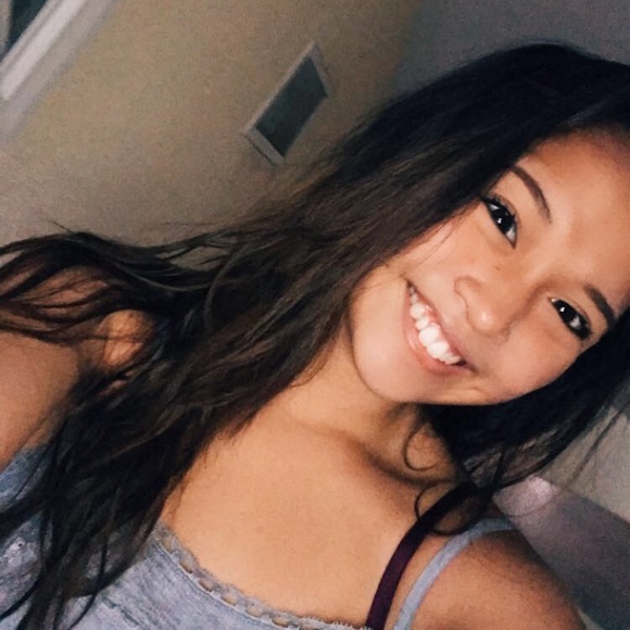 Meet your Posher, Shannon - Picture 1 of 1